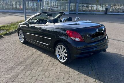 Peugeot 207 162.000 km 2.200 &euro; Neu Ulm 89231