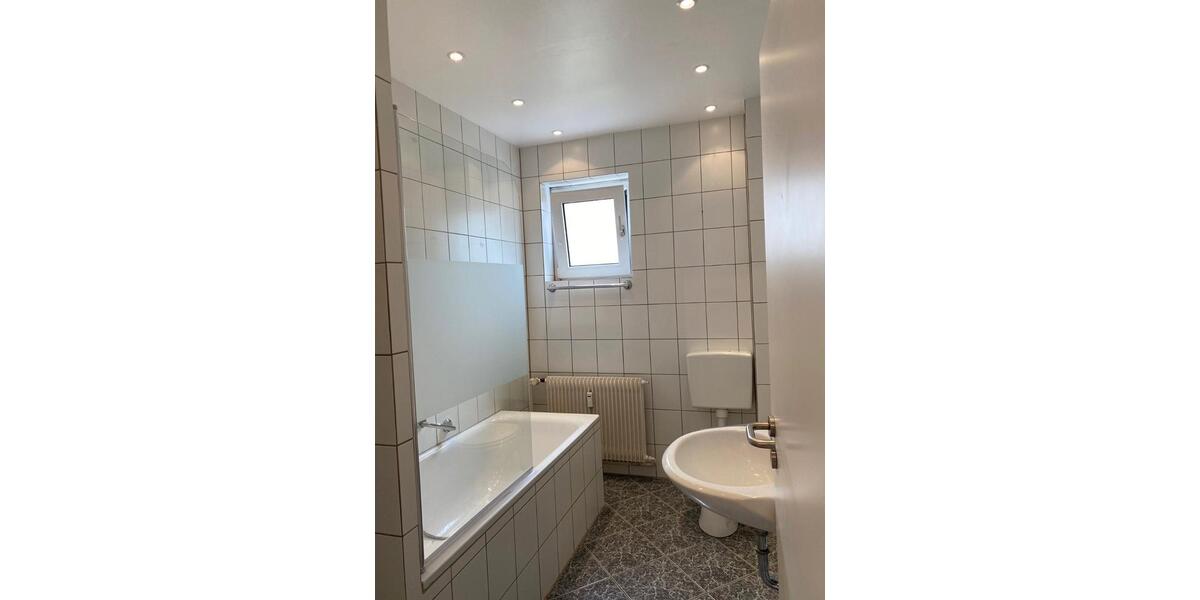 Etagenwohnung Paderborn - 4 Zimmer, 104 m&sup2;, 268.000&euro; | Angebot:27119576