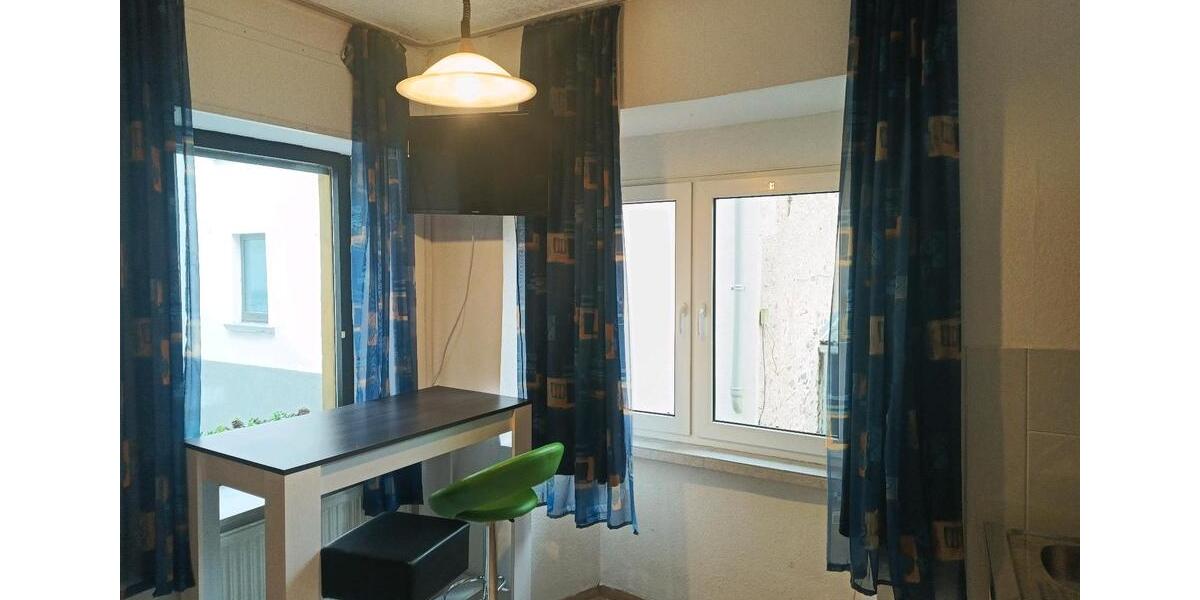 Einfamilienhaus Bullay - 7 Zimmer, 100 m&sup2;, 175.000&euro; | Angebot:24272390