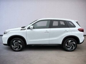 Suzuki Vitara 1.4 Boosterjet Automatik Comfort+ ALLGRIP 2.000 km 27.460 € Höhenkirchen-Siegertsbrun 85635