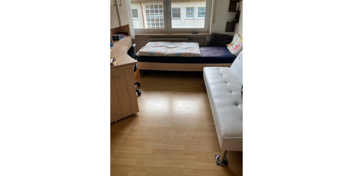 Etagenwohnung Freudenstadt - 4 Zimmer, 84 m&sup2;, 320.000&euro; | Angebot:27120244