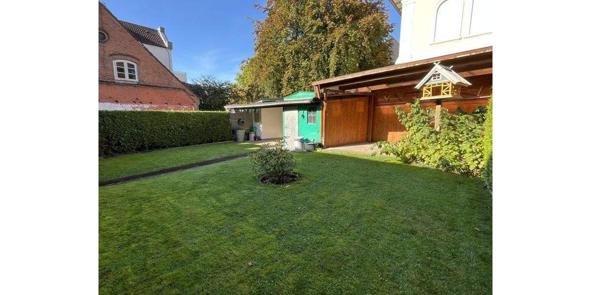 Gewerbeobjekt Itzehoe - 6 Zimmer, 349.000&euro; | Angebot:25705222