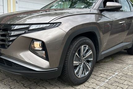 Hyundai TUCSON 172.000 km 13.900 &euro; Berlin 13403