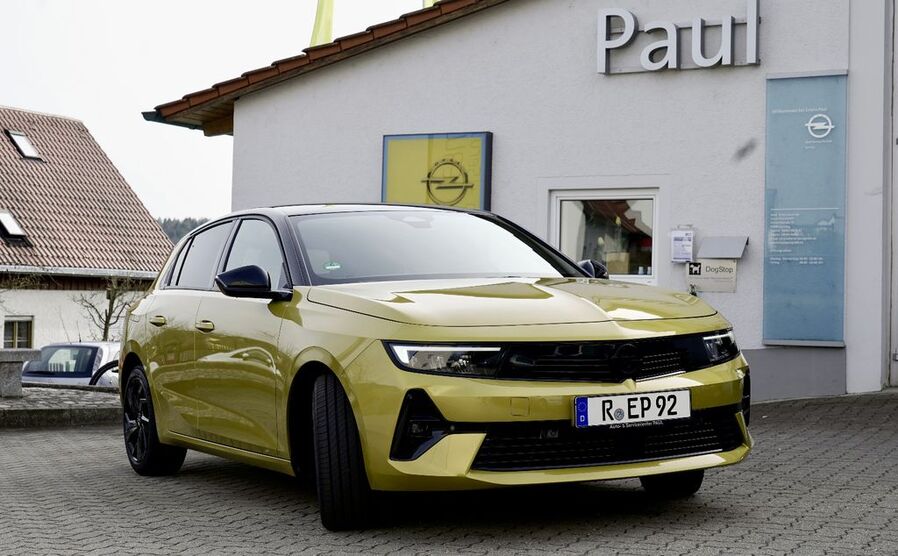 Opel Astra 22.200 km 24.199 € Pentling 93080