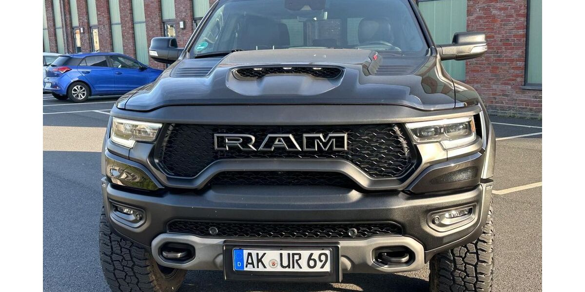 Dodge RAM 58.000 km 95.000 &euro; Hachenburg 57627