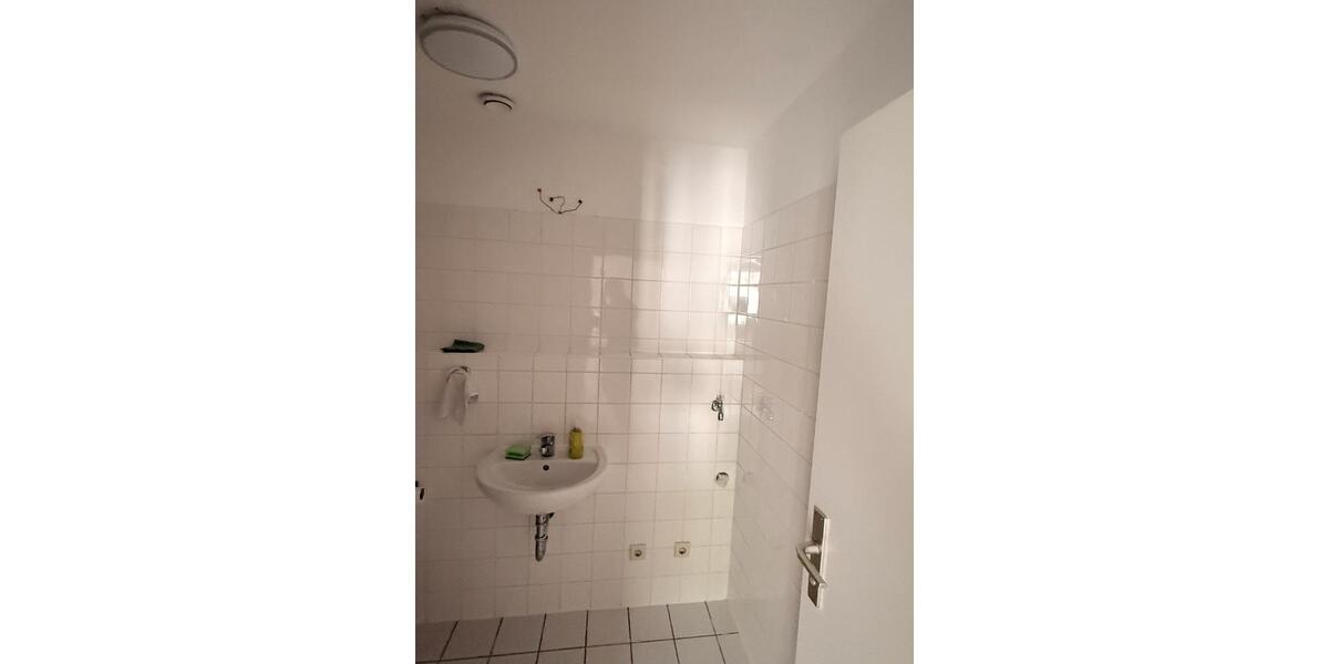 Dachgeschoßwohnung Porta Westfalica - 2 Zimmer, 64 m&sup2;, 105.000&euro; | Angebot:26426898
