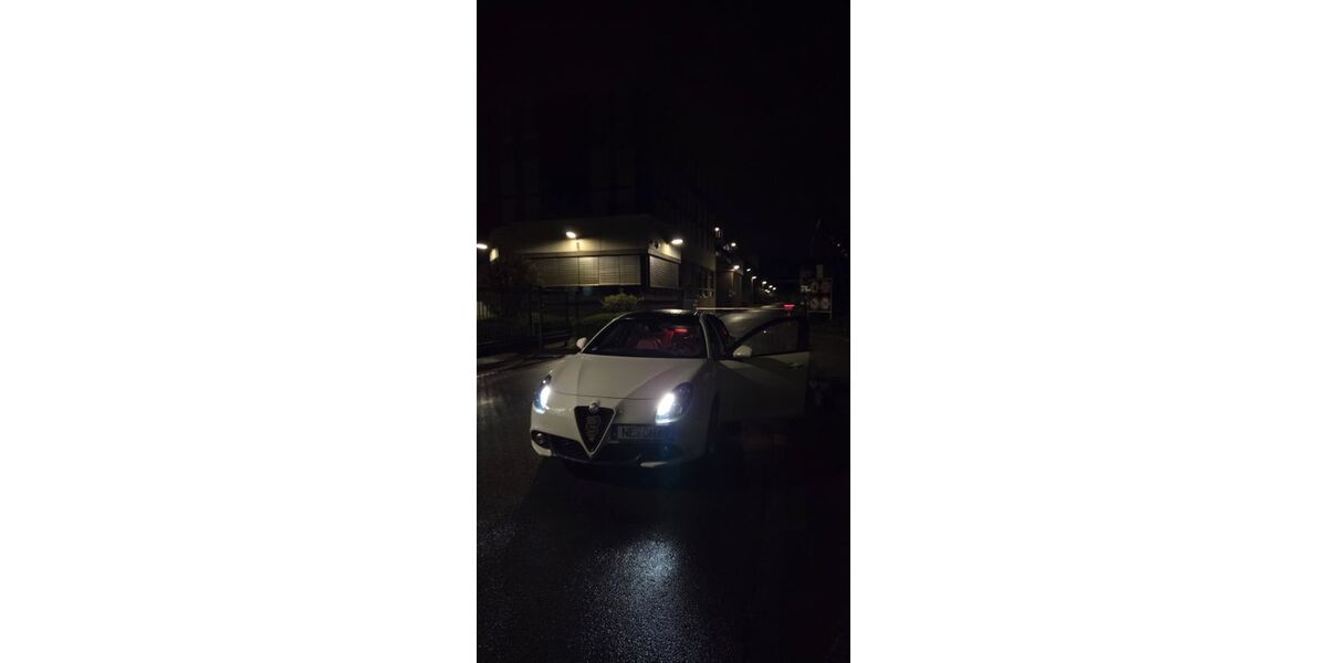 Alfa Romeo Giulietta 75.500 km 12.000 &euro; Neuss 41462
