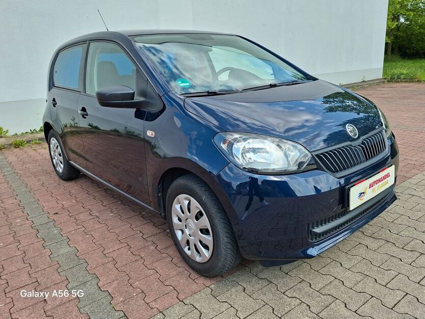 Skoda Citigo 52.219 km 8.800 € Borna 04552