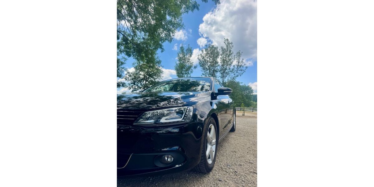 VW Jetta 88.000 km 10.490 &euro; Baunach 96148