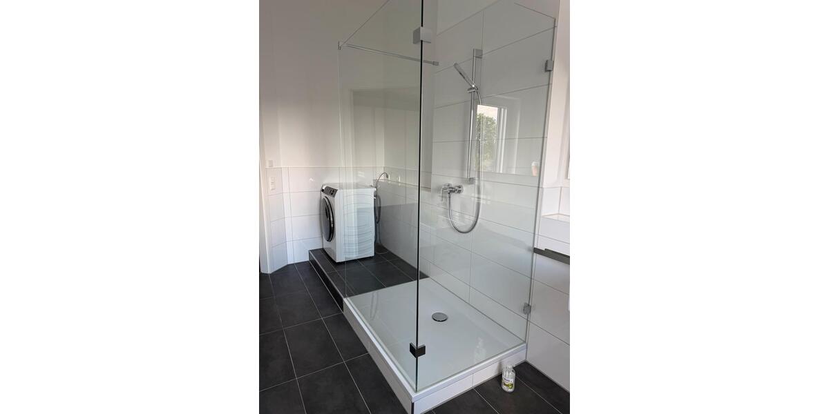 Dachgeschoßwohnung Kirchseeon - 2 Zimmer, 65 m&sup2;, 490.000&euro; | Angebot:26814276