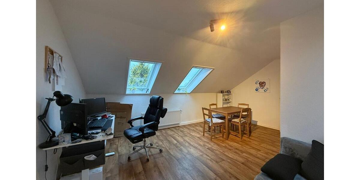 Dachgeschoßwohnung Schiffdorf - 2 Zimmer, 53 m&sup2;, 450&euro; | Angebot:25191792