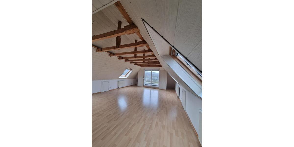 Dachgeschoßwohnung Erlenbach - 3.5 Zimmer, 75 m&sup2;, 309.000&euro; | Angebot:24455160