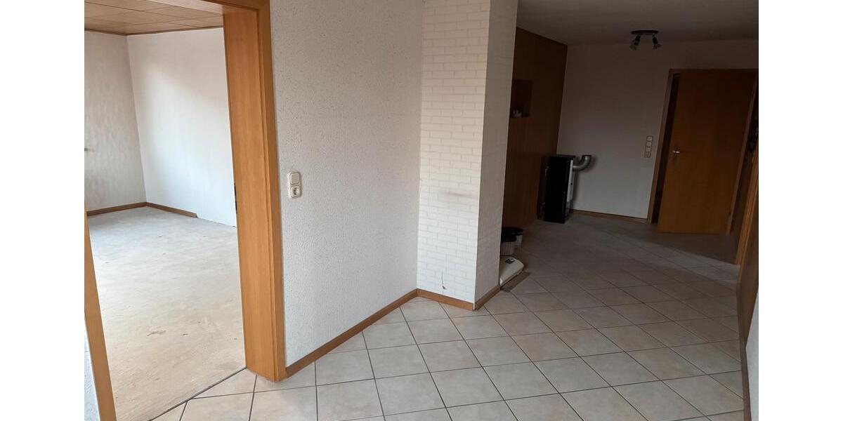 Etagenwohnung Bovenden - 2 Zimmer, 68 m&sup2;, 500&euro; | Angebot:25352600