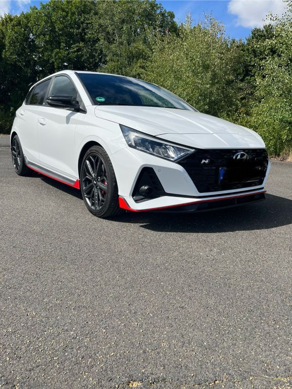 i20