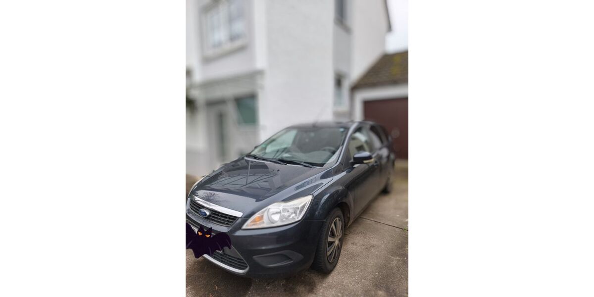 Ford Focus 178.800 km 777 € Rammingen 89192