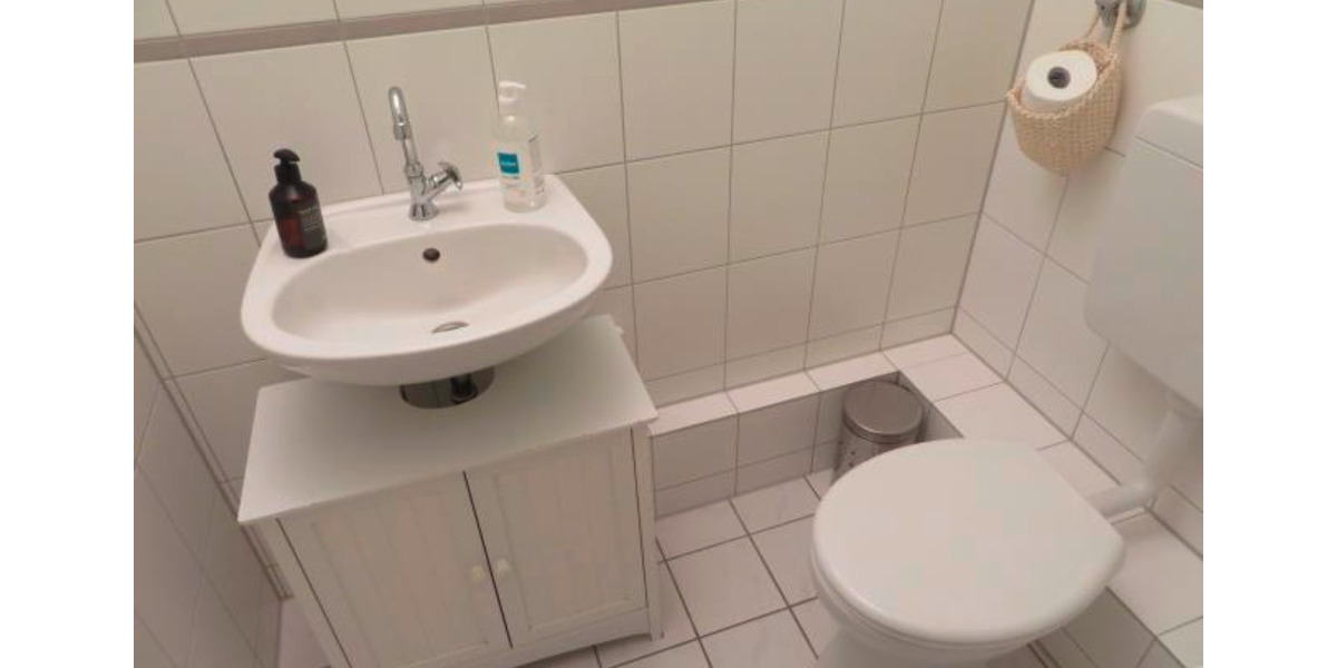 Etagenwohnung Ahrensburg - 3.5 Zimmer, 105 m&sup2;, 1.500&euro; | Angebot:24990027