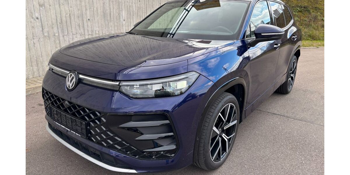 VW Tayron 6.000 km 53.400 € Essingen­­­ 73457