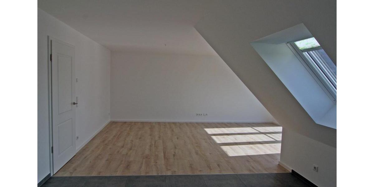 Dachgeschoßwohnung Dülmen - 2 Zimmer, 76 m&sup2;, 831&euro; | Angebot:25538773