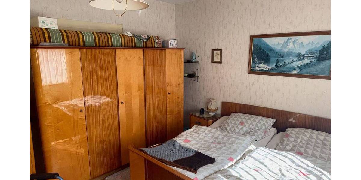 Mehrfamilienhaus, Wohnhaus Bad Salzungen Kloster - 6 Zimmer, 143 m&sup2;, 79.900&euro; | Angebot:25803058