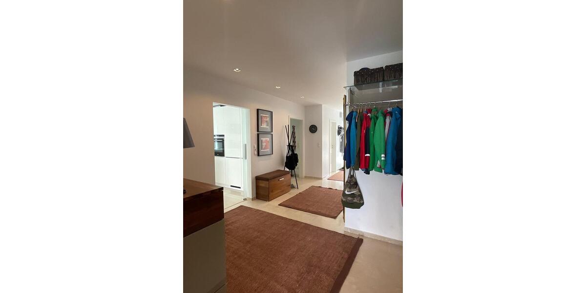 Einfamilienhaus Waldbronn - 9 Zimmer, 299 m&sup2;, 890.000&euro; | Angebot:25945592