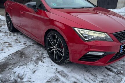 Seat Leon 75.527 km 20.599 &euro; Lossatal 04808