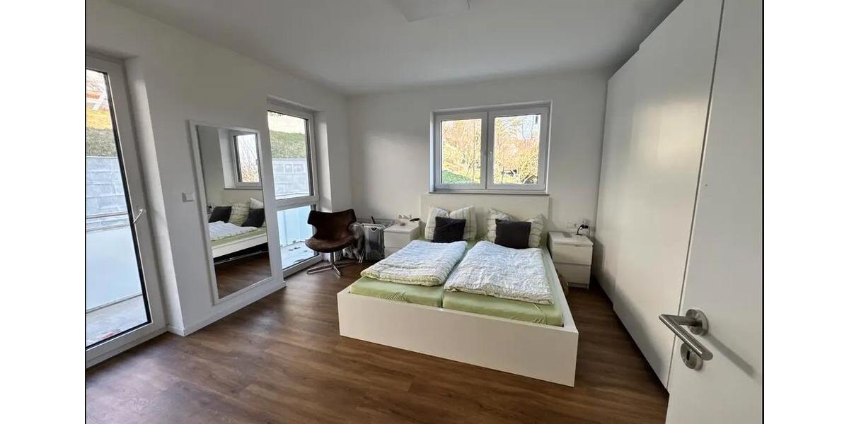 Etagenwohnung Heilbronn Böckingen - 4 Zimmer, 110 m&sup2;, 1.750&euro; | Angebot:25977701