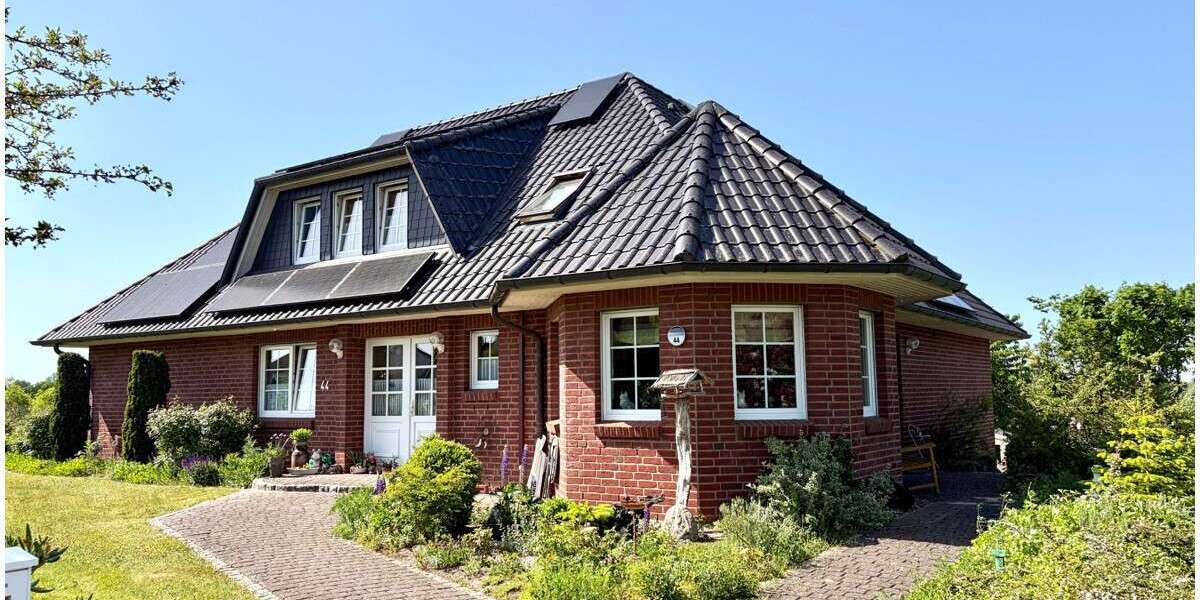 Einfamilienhaus Hemmoor - 7 Zimmer, 239 m&sup2;, 550.000&euro; | Angebot:26878455