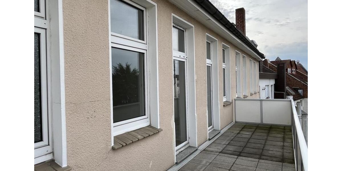 Etagenwohnung Bad Salzuflen - 5 Zimmer, 166 m&sup2;, 960&euro; | Angebot:24803540