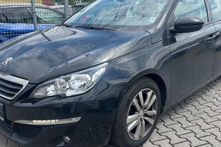 Peugeot 308 314.680 km 2.800 &euro; Büdingen 63654