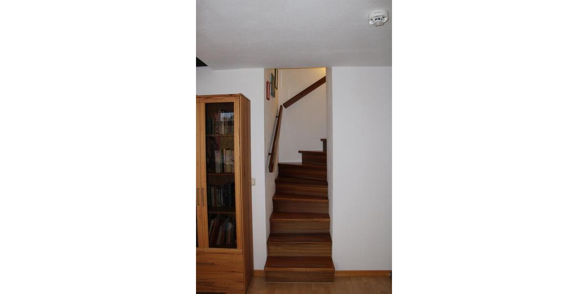 Dachgeschoßwohnung Göttingen Roringen - 3.5 Zimmer, 100 m&sup2;, 320.000&euro; | Angebot:24701471