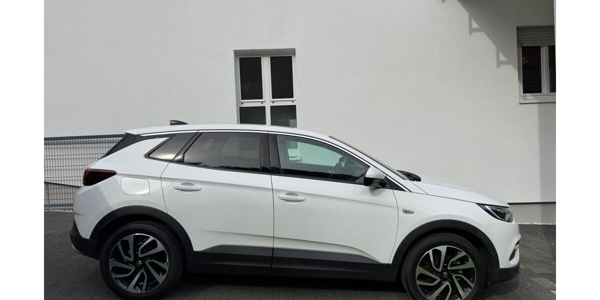 Opel Grandland (X) 158.000 km 8.100 &euro; Albstadt 72461