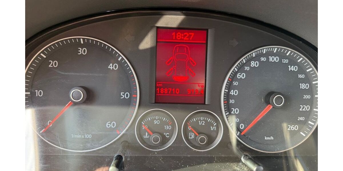 VW Touran 190.000 km 3.000 &euro; Titisee Neustadt 79822