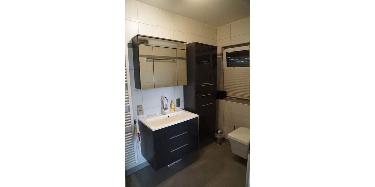 Etagenwohnung Bad Camberg - 3 Zimmer, 110 m&sup2;, 435.000&euro; | Angebot:25800180