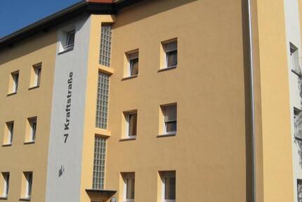 Renovierte 3 - Zimmer Wohnung mit Balkon in zentraler Lage