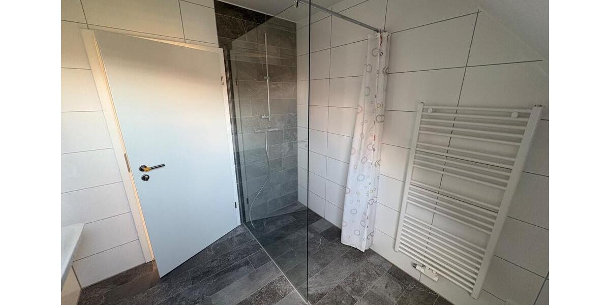 Dachgeschoßwohnung Dinklage - 3 Zimmer, 90 m&sup2;, 645&euro; | Angebot:26676494