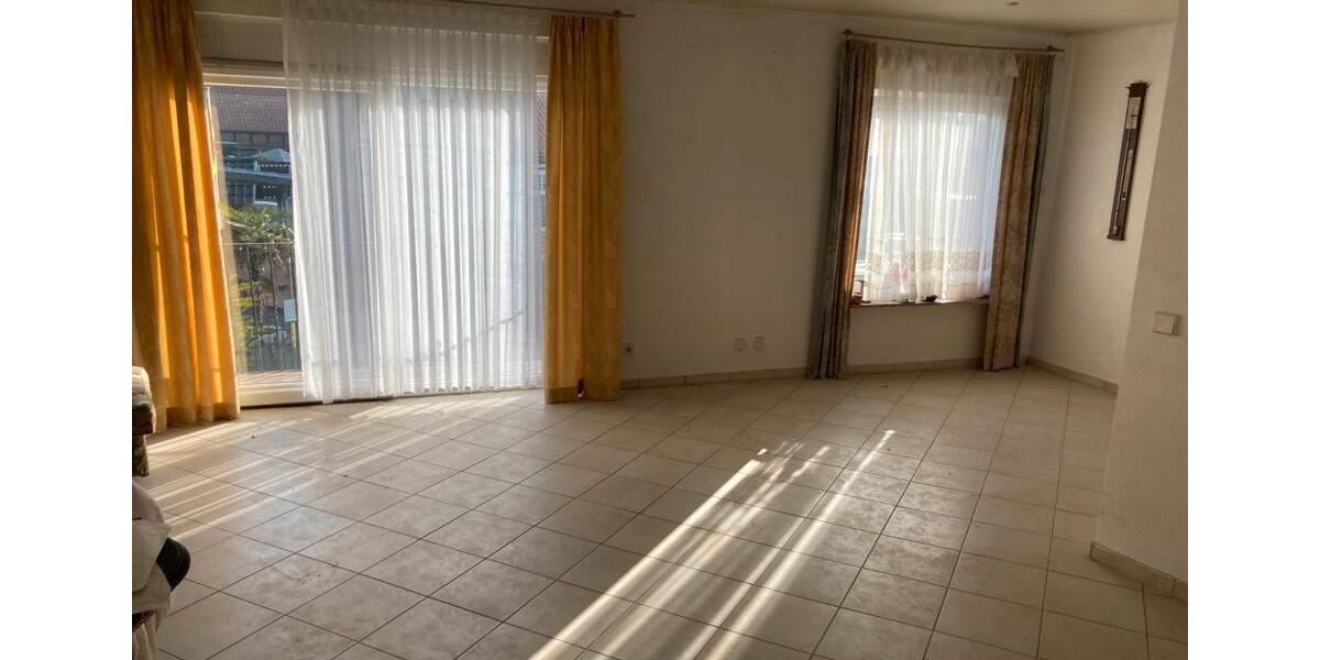 Mehrfamilienhaus, Wohnhaus Uelzen - 5 Zimmer, 136 m&sup2;, 159.000&euro; | Angebot:26877861