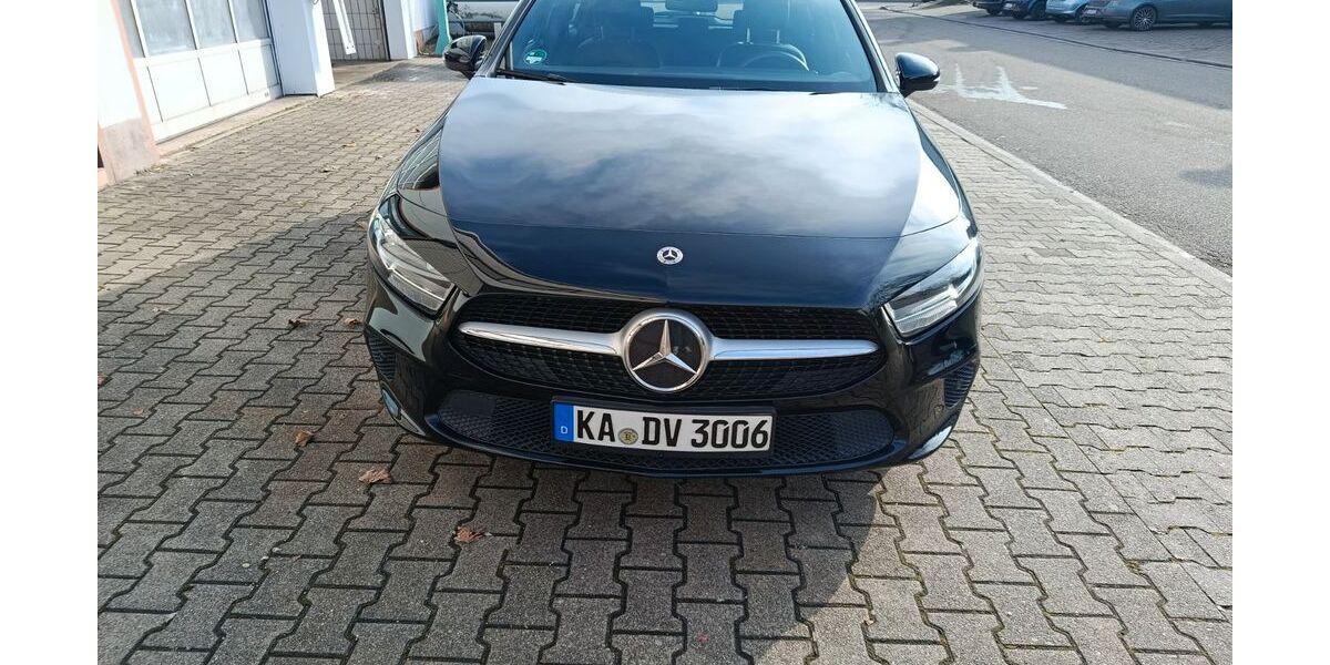 Mercedes-Benz A 180 105.000 km 16.700 &euro; Bad Schönborn 76669