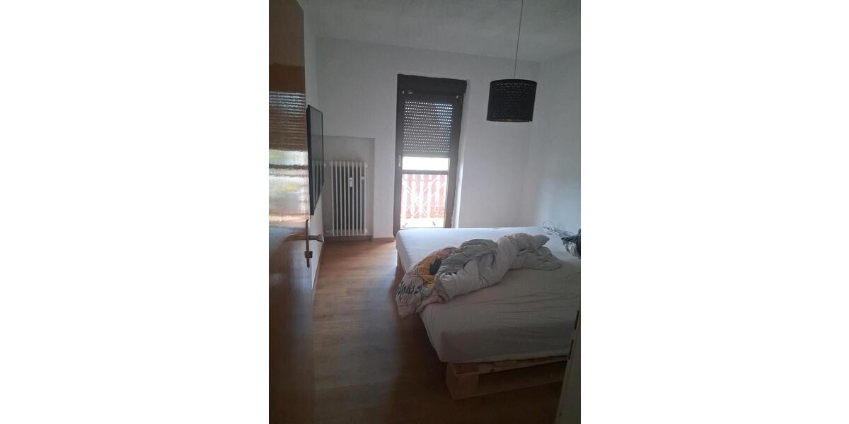 Etagenwohnung Östringen - 6 Zimmer, 136 m&sup2;, 330.000&euro; | Angebot:26817823