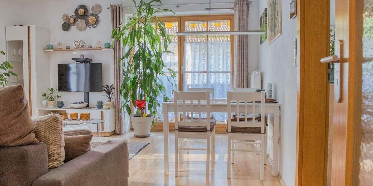 Etagenwohnung Raubling - 2 Zimmer, 57 m&sup2;, 299.000&euro; | Angebot:24910160