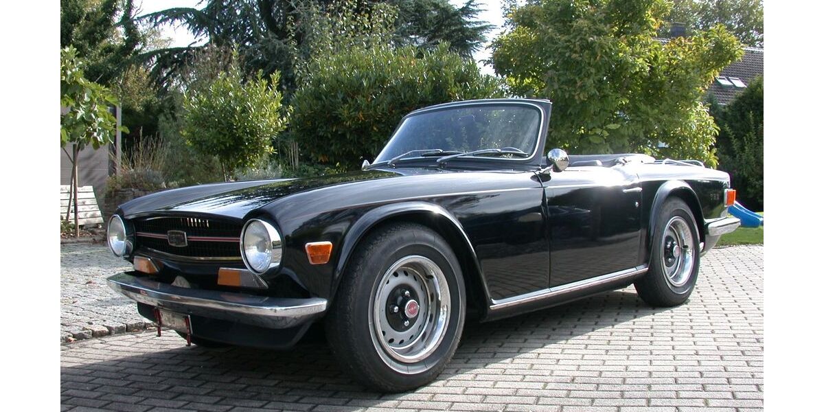 Triumph TR6 9.885 km 22.999 &euro; Oberhausen 46049