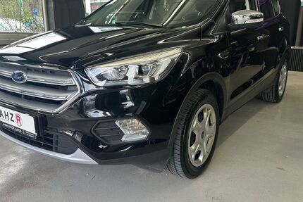 Ford Kuga 109.000 km 14.900 &euro; Reutlingen 72762