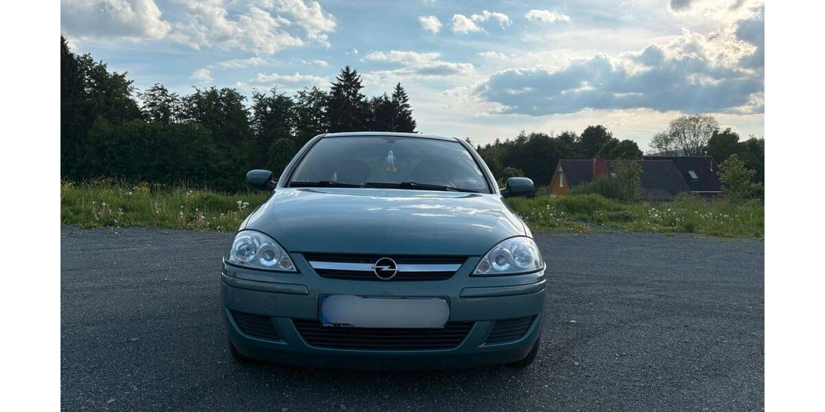 Opel Corsa 33.600 km 4.000 &euro; Grossbreitenbach 98701