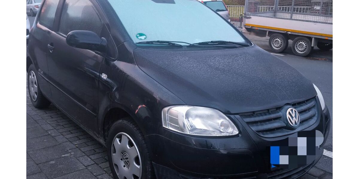 VW Fox 147.000 km 2.000 € Leverkusen 51373