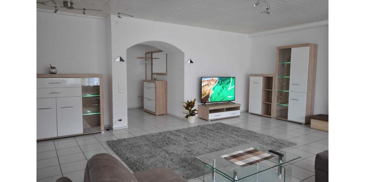 Etagenwohnung Rheinfelden (Baden) - 2 Zimmer, 100 m&sup2;, 1.300&euro; | Angebot:26346928