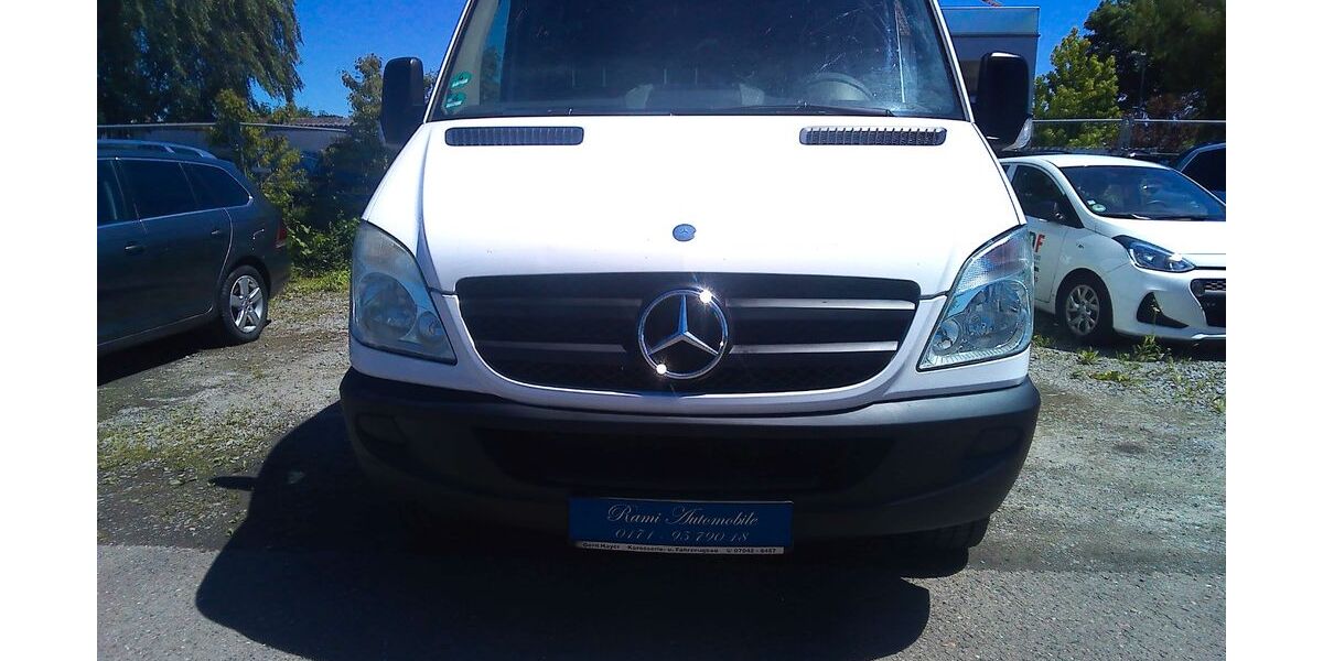 Mercedes-Benz Sprinter 284.000 km 7.500 &euro; Fellbach 70736
