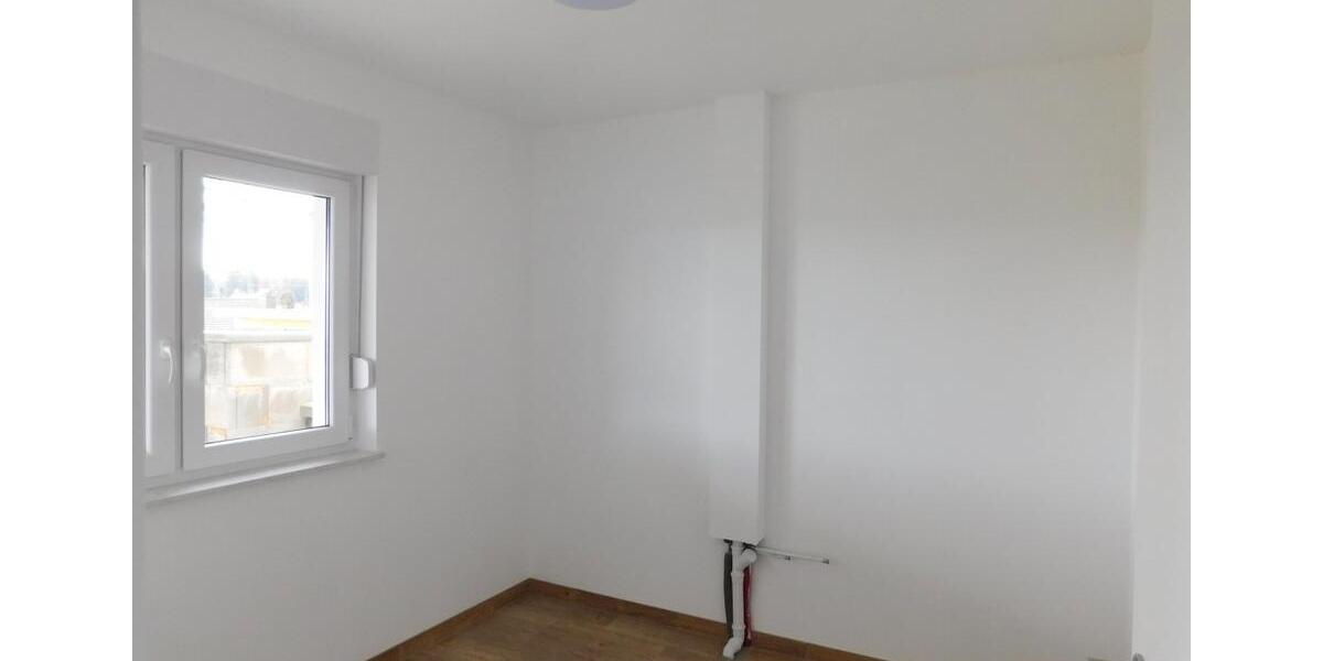 Einfamilienhaus Holzheim - 4 Zimmer, 85 m&sup2;, 1.200&euro; | Angebot:26546681