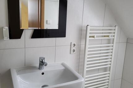1 Zimmer Wohnung möbliert ruhig und hell
