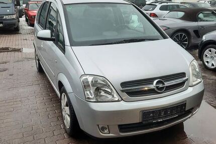 Opel Meriva 183.000 km 1.800 &euro; hamburg 20539