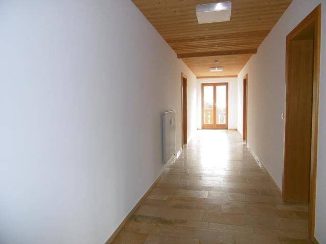 Gewerbeobjekt Kochel a. See Ried - 5 Zimmer, 285 m&sup2;, 2.000&euro; | Angebot:25745171