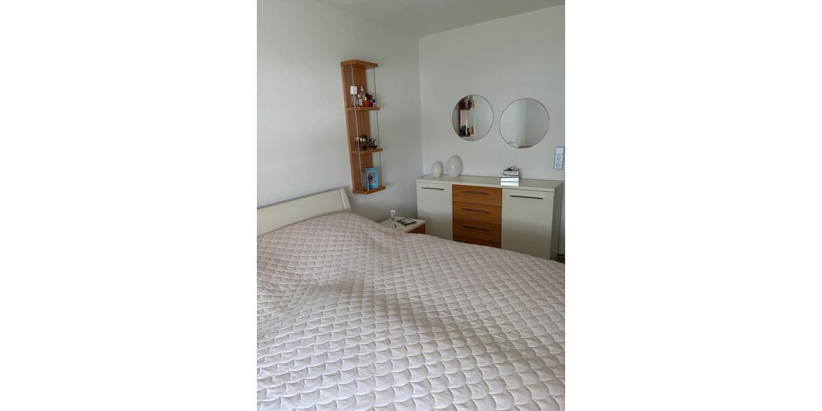 Etagenwohnung Pfullendorf - 4 Zimmer, 92 m&sup2;, 249.000&euro; | Angebot:25483300